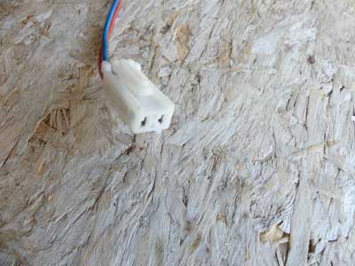 Mercedes White 2 Pin 2 Wire Connector 22054555282